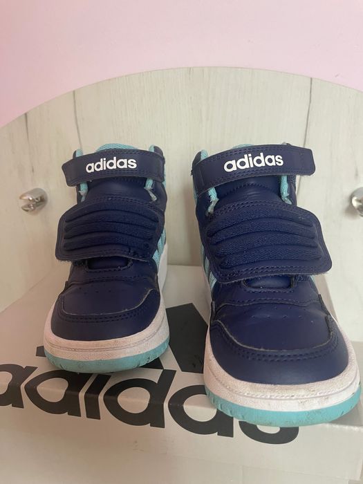 Детски маратонки Adidas 25