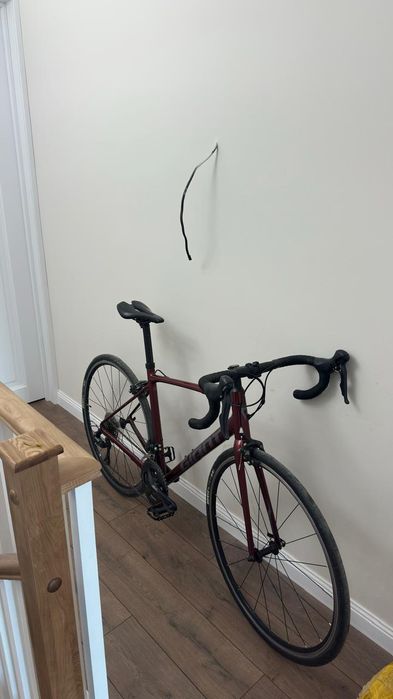 Продаю шоссейный велосипед в отличном состоянии Giant content