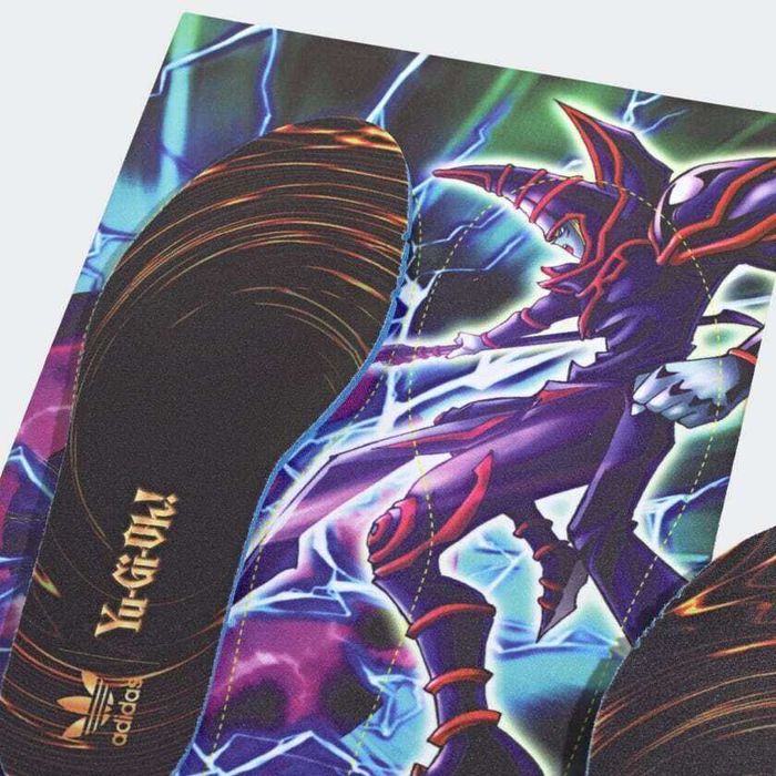 ЧЕРЕН ПЕТЪК Оригинални * ADIDAS ADI2000 *Yu‑Gi‑Oh * Dark Magician * 42