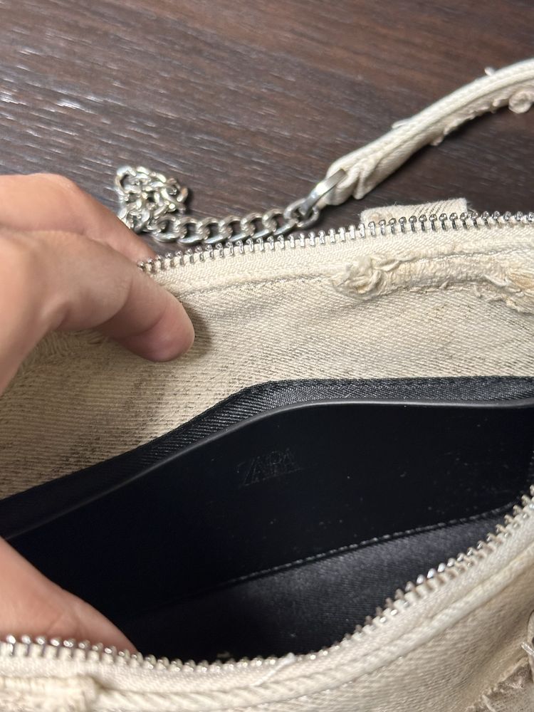 Малка чанта Zara