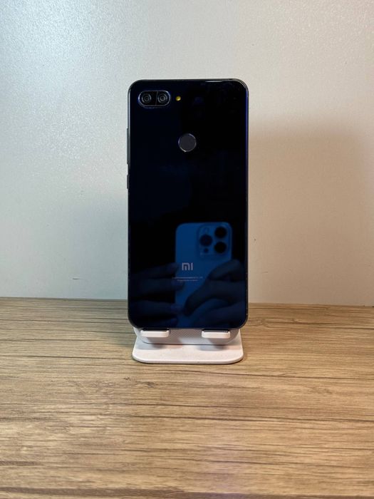 Mi 8 lite sitiladi dastavka bor