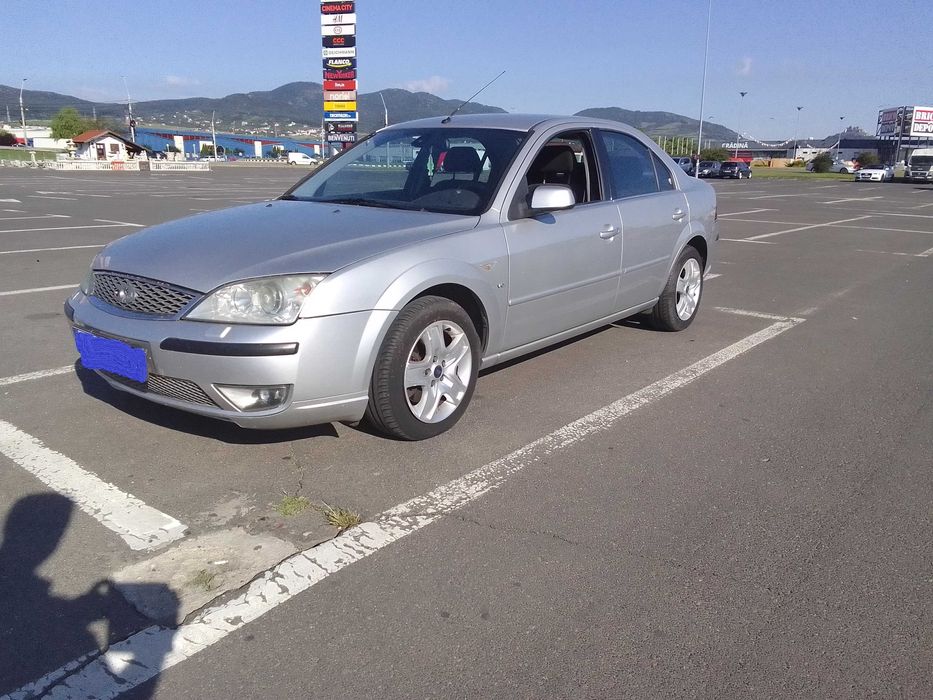 Vand Ford Mondeo 2.5 V6