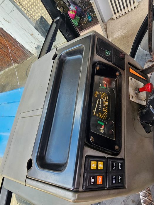 Tractor Ford 4630 / 1992 / 62 cp / Servo