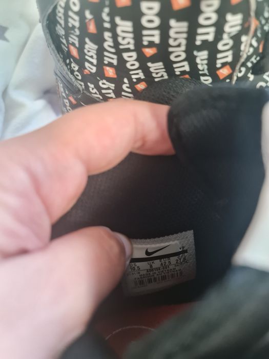 Nike Air Force 1, Just Do It logo