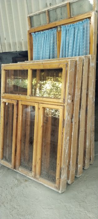 Деревянные окна и двери срочно продается