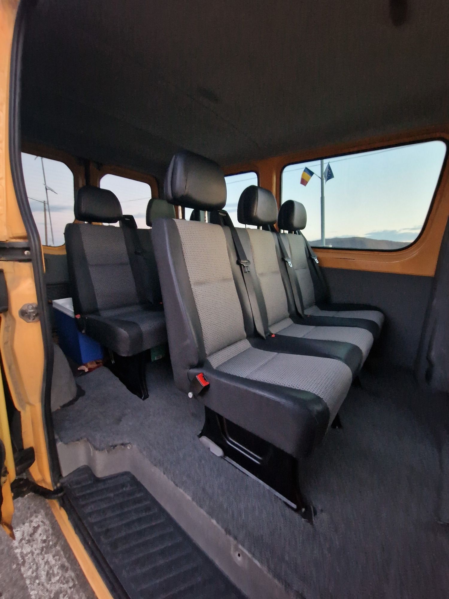 Mercedes sprinter 8+1