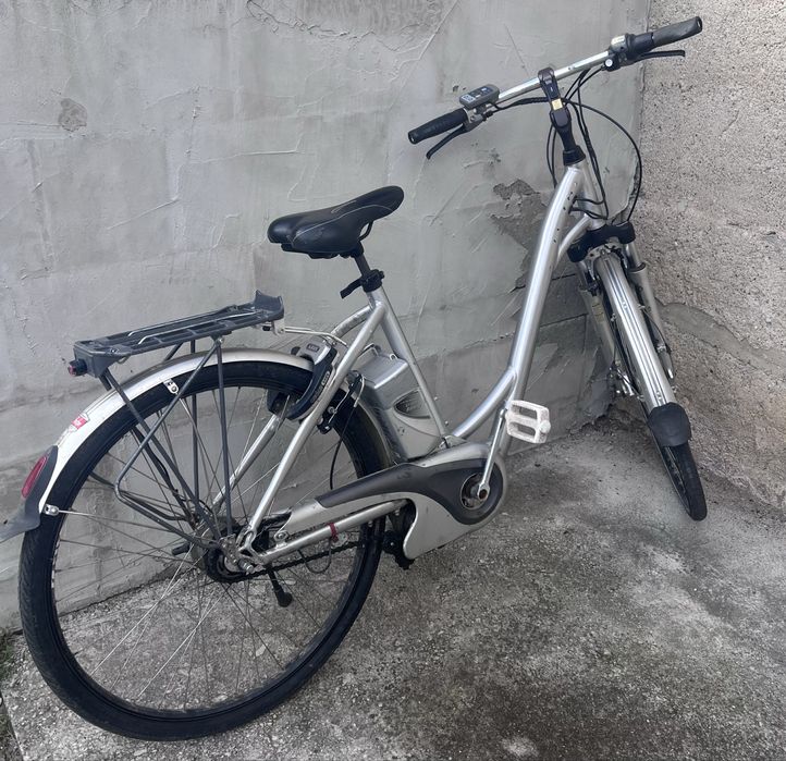 Bicicletă electrică model Flyer.
