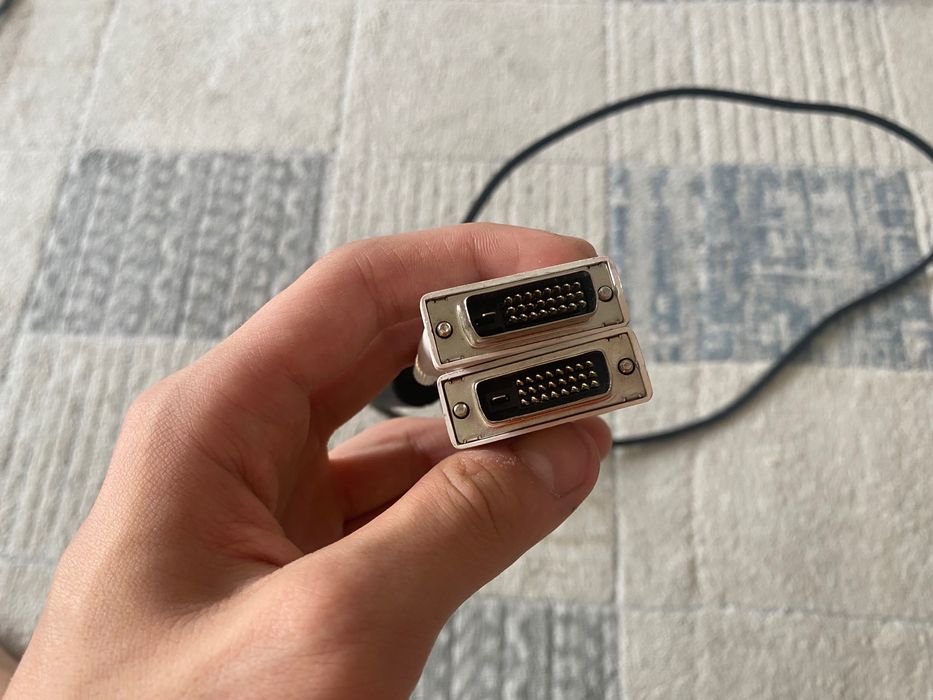 Продаю VGA и DVI кабель