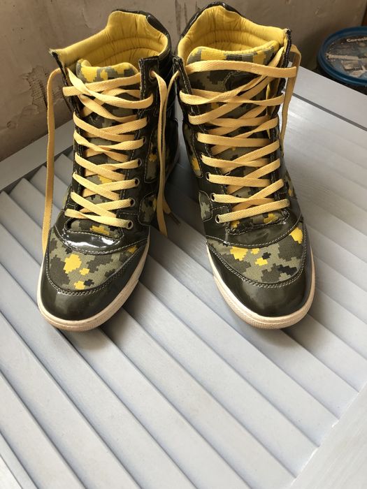 Incaltaminte Terranova