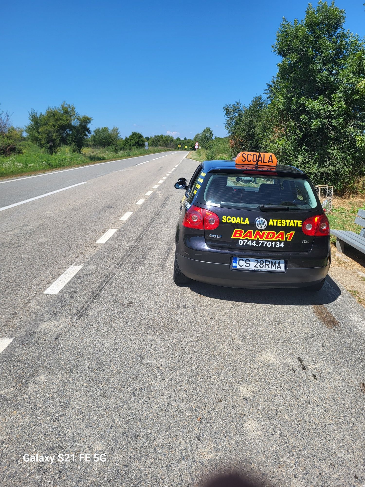 Instructor conducători auto!