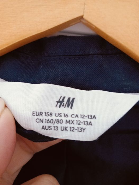 Costum H&M.158 cm