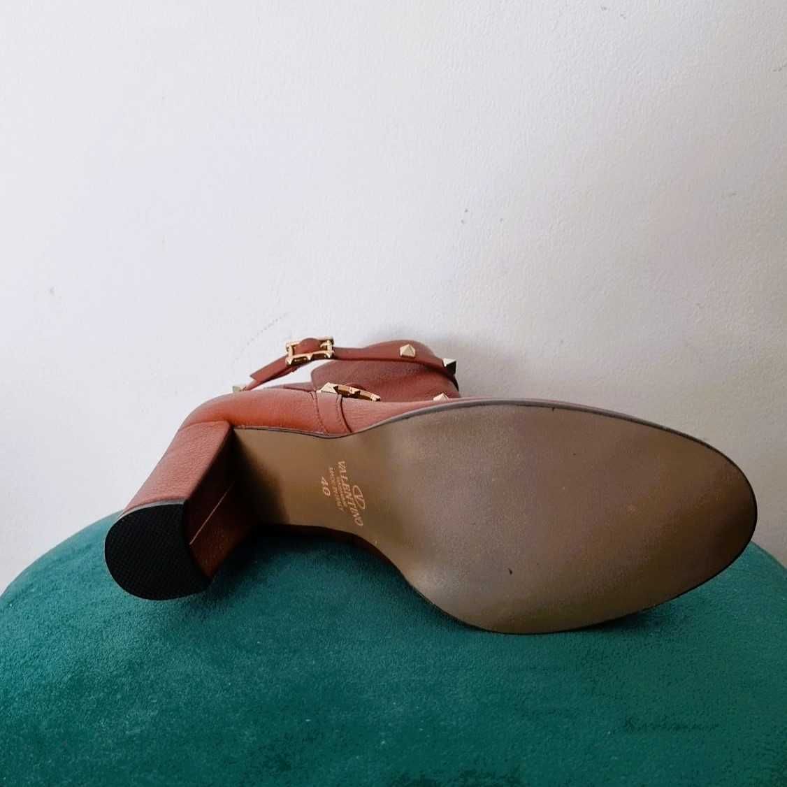 Vand botine originale Valentino