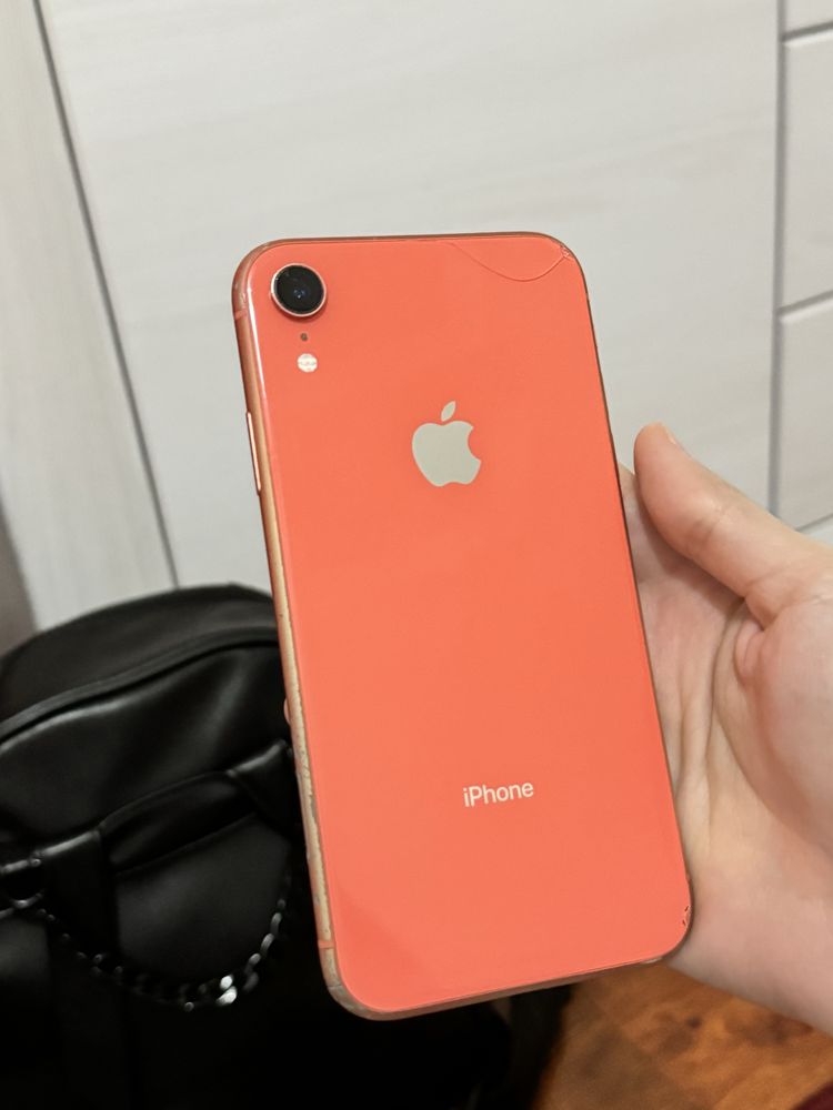 Iphone XR, 64гб, коралловый