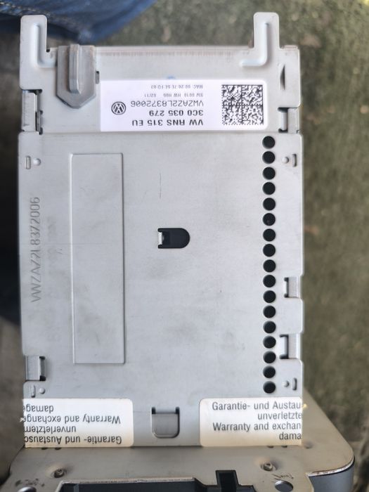 Продавам мултимедия с навигация за vag/ Фолксваген