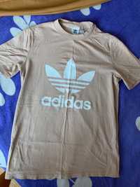 Vând tricou Adidas