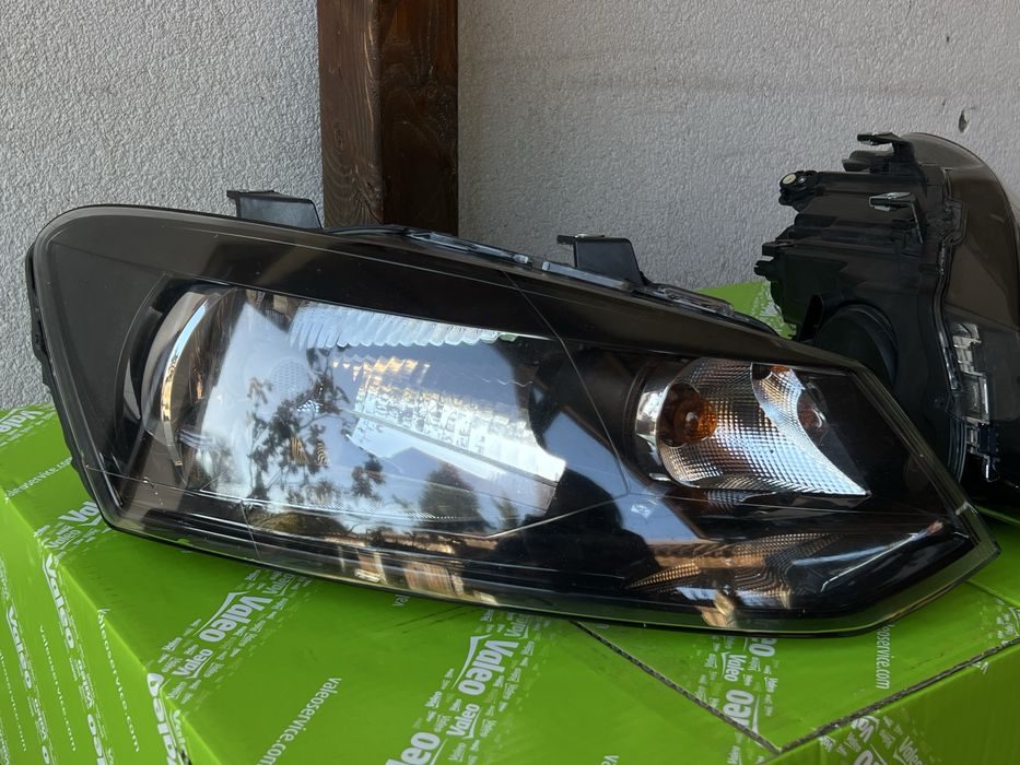 OE Фарове за VW Polo моделите от 2009 до 2016 година