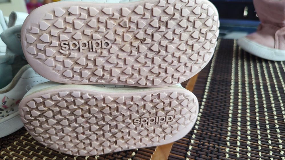 Детски маратонки момиче Nike/Addidas 21-25