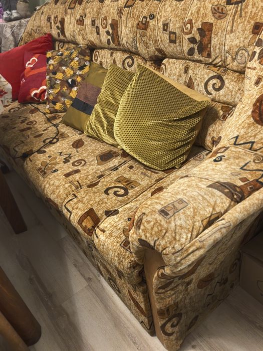 Мебели, които почти подарявам арявам.