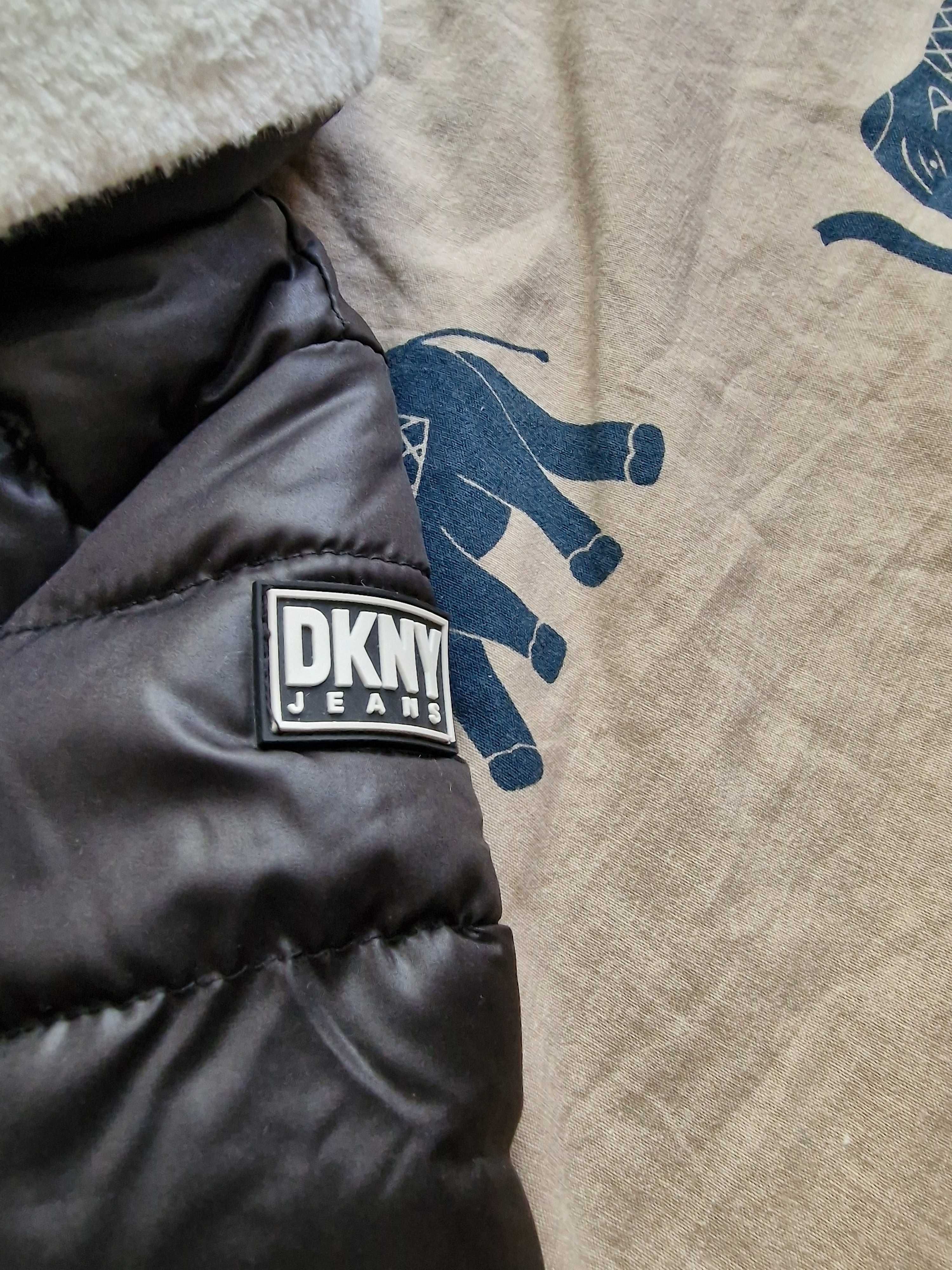 Детски якета DKNY размер 12 месеца и 24 месеца