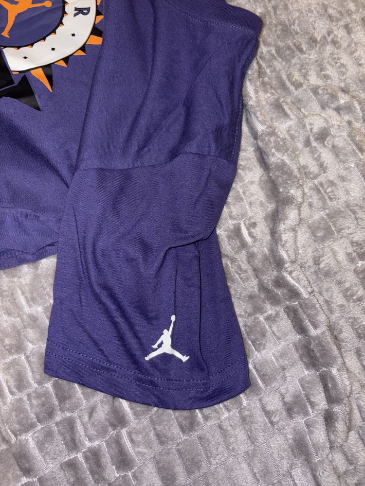 Tricou Jordan,marimea XL pentru copii