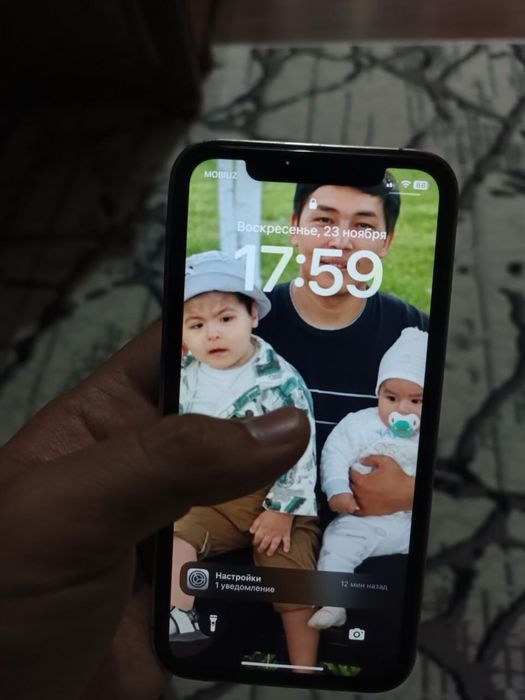 Iphone XR 15 Pro korpusda