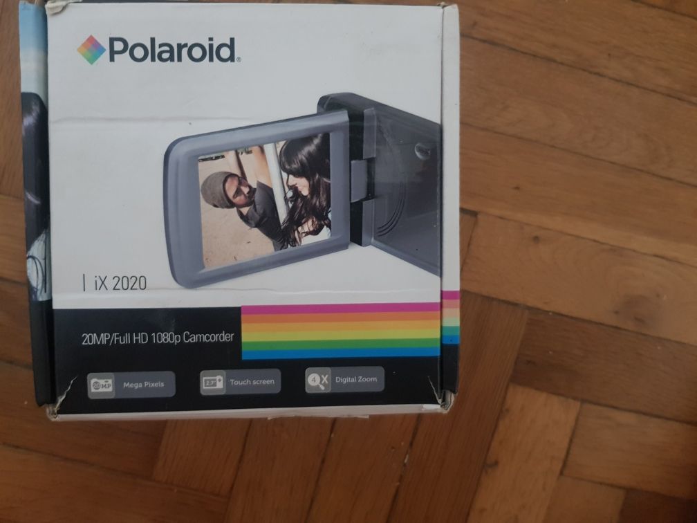 Camera polaroid 20 megapixeli full hd