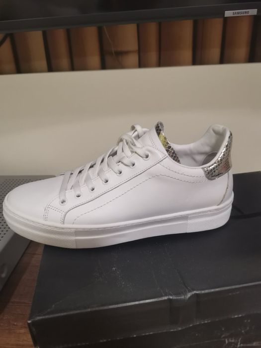 Bianki естествена кожа