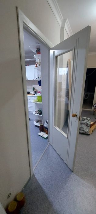 Двери межкомнатные дерево