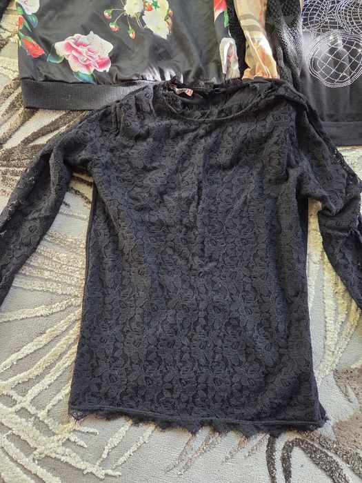 Три блузи, стандартен размер