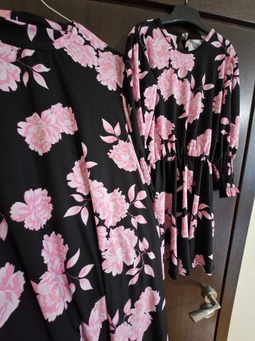 Няколко рокли мама М/Л и Мини 2- 4 год.