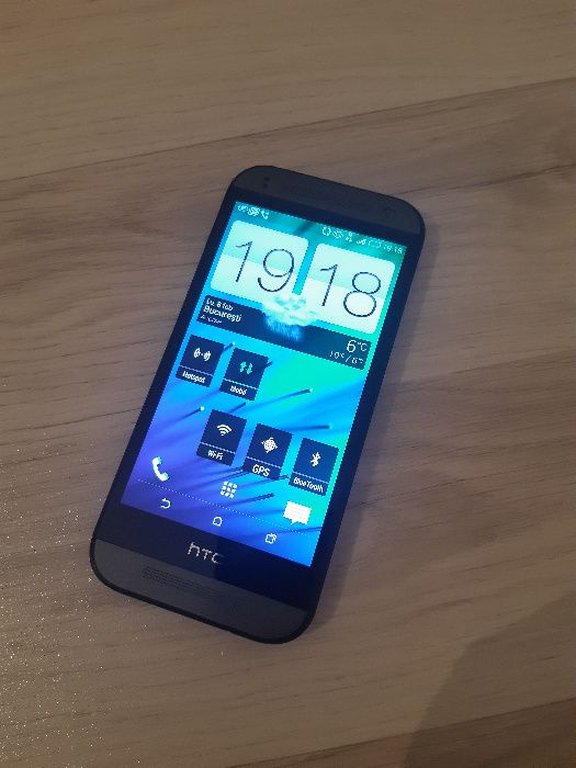 Telefon HTC Mini 2