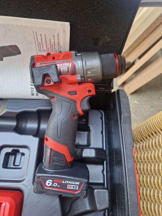 Milwaukee M12 FPD2 nouă