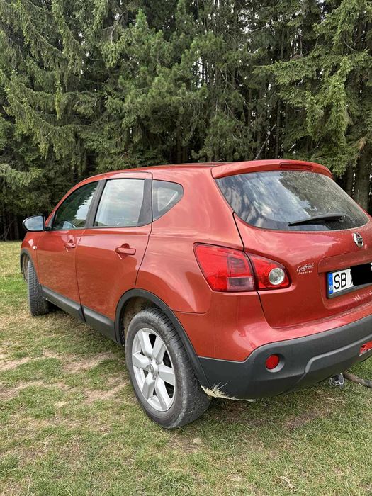 Vând Nissan  Qashqai an 2008 1.5 DCI