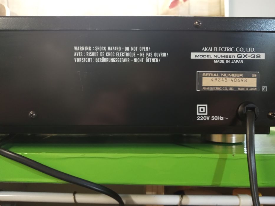 Deck casetofon AKAI GX - 32 .