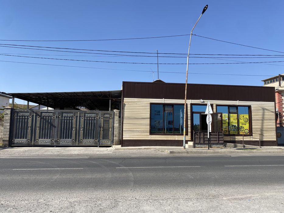 Продам дом со зданием для бизнеса