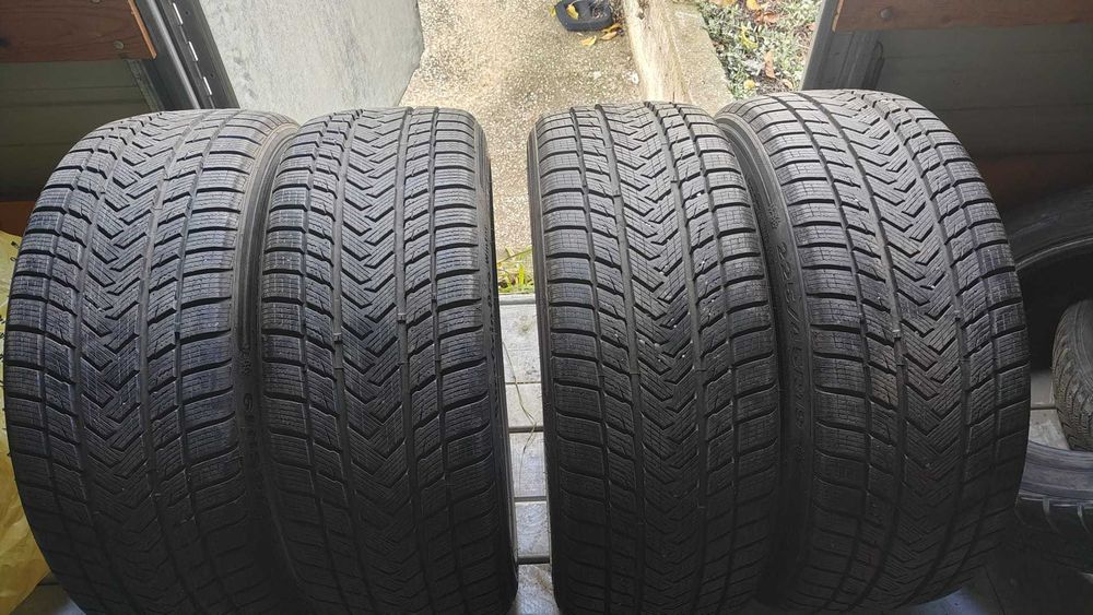 4 броя зимни гуми 225/45 R19 Gripmax SuperGripPro Winter на 500км
