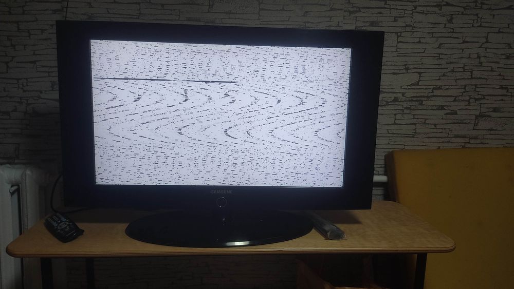 Телевизор Самсунг