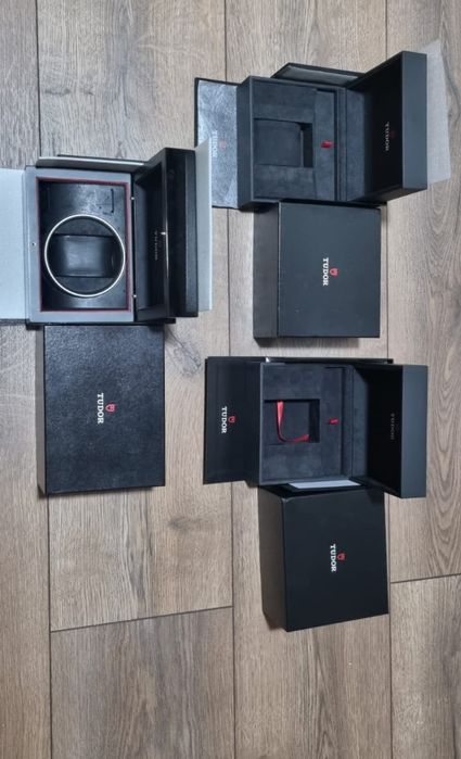 Cutie ceas Tudor 100% originala