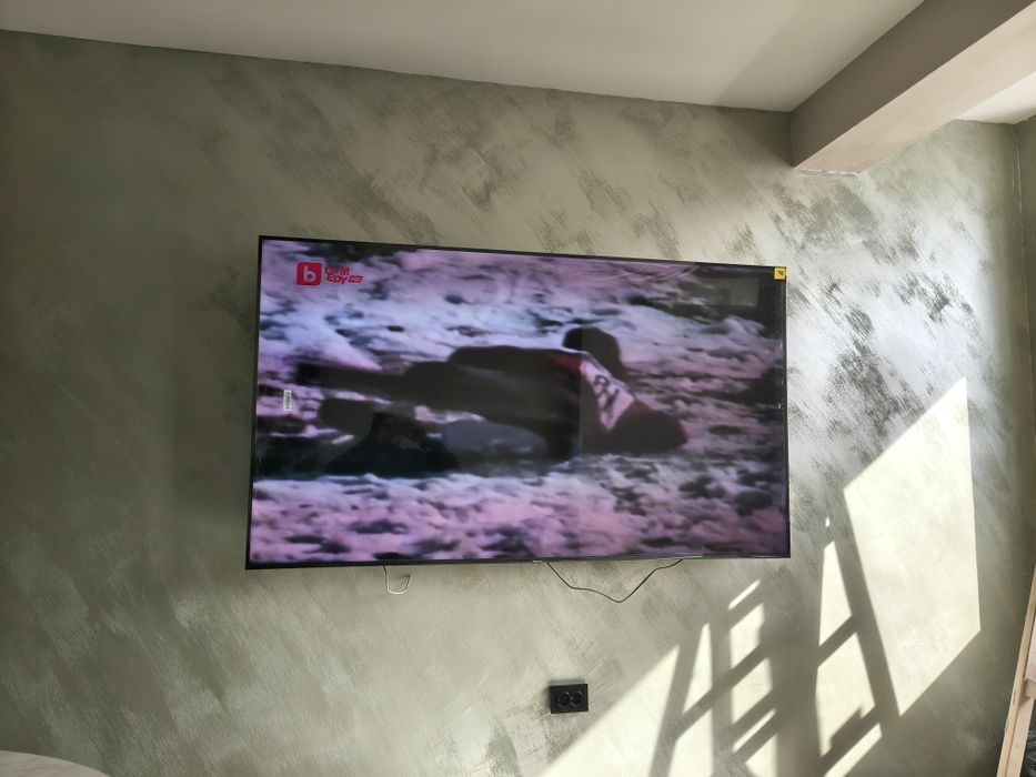 Телевизор Hisense 75