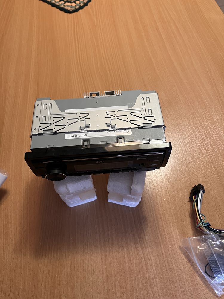 Cd jvc чисто ново не използвано с гаранция 2 години
