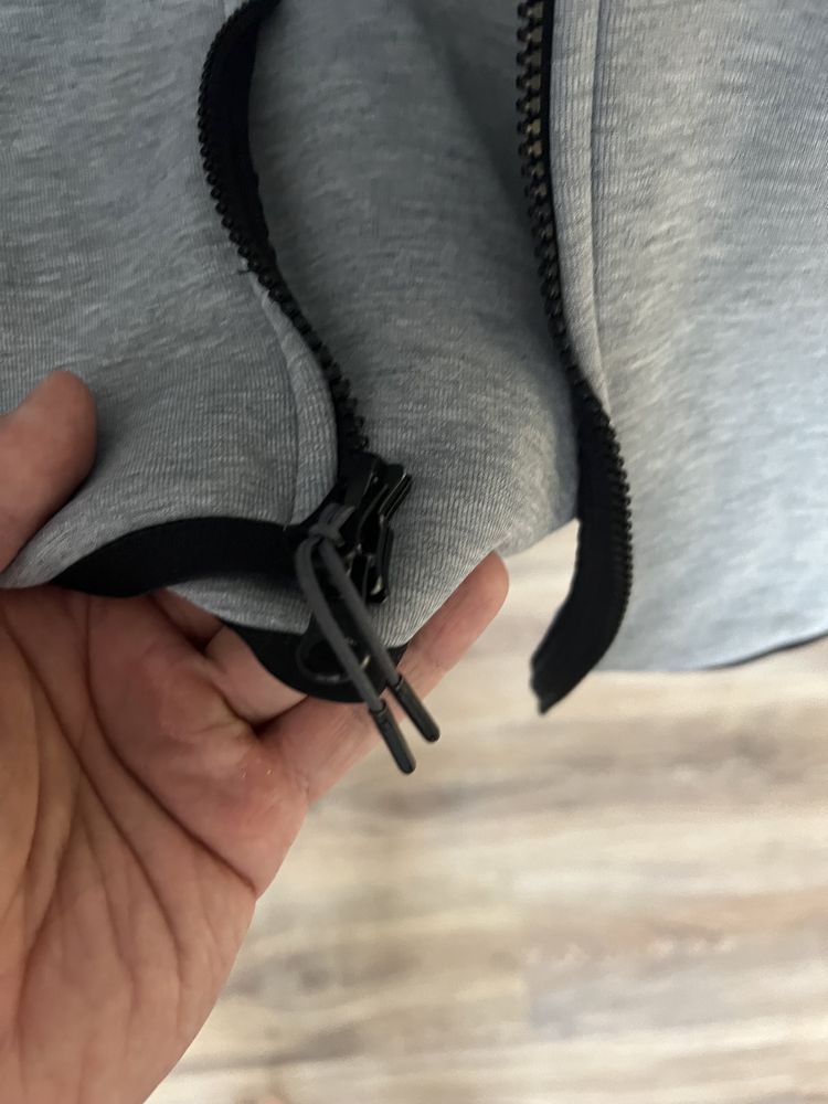 Nike tech fleece горница размер-L