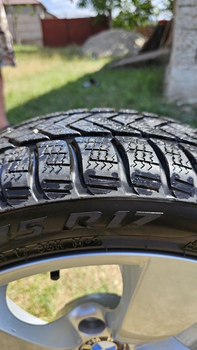 Cauciucuri iarna, Jante BMW cu 4 cauciucuri Pirelli SottoZero 3 Iarna