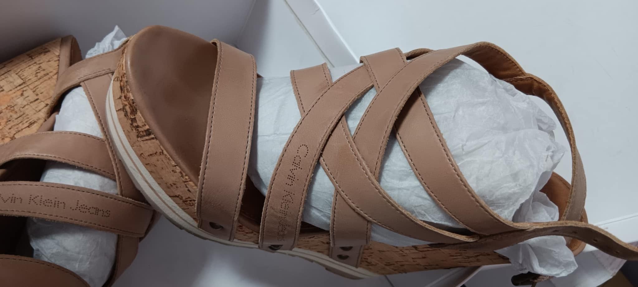 сандали платформи calvin klein