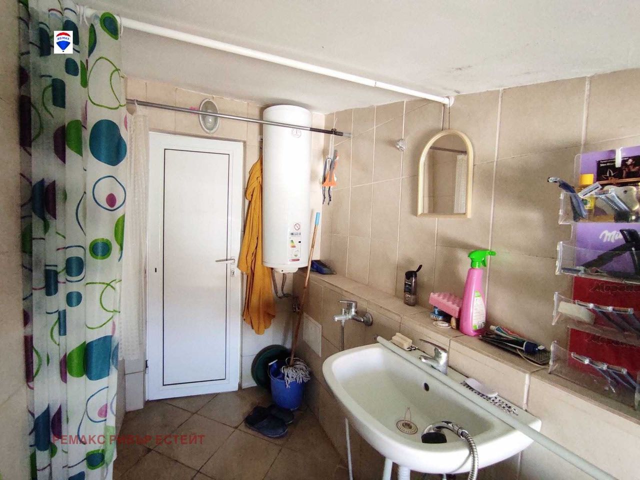 Продава се Двустаен апартамент в Русе, Промишлена зона - Изток - 48 кв.м за 553 €/кв.м - Снимка #4
