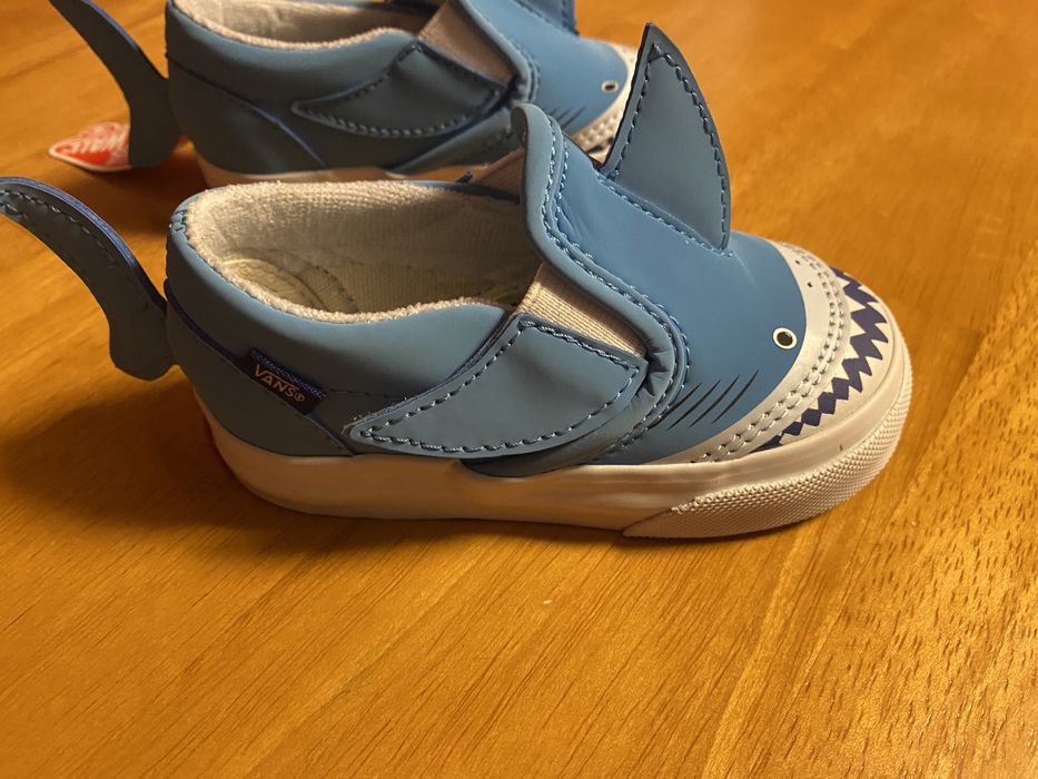 Детски обувки “Vans” Baby Shark