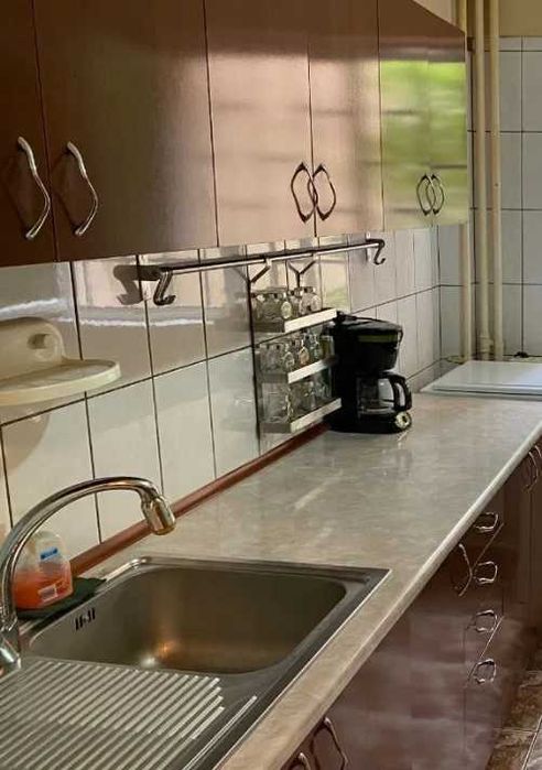 Дава се под наем Тристаен апартамент в Пловдив, Каменица 1 - 88 кв.м за 357 € - Снимка #1