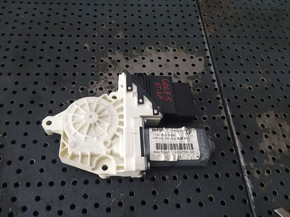 Motoras macara stanga spate vw golf 5 1k 997756102 1k0959708k
