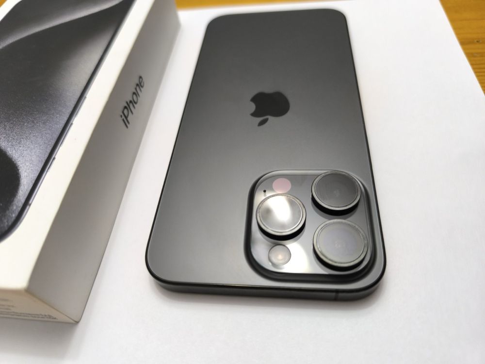 iPhone 15 Pro Max