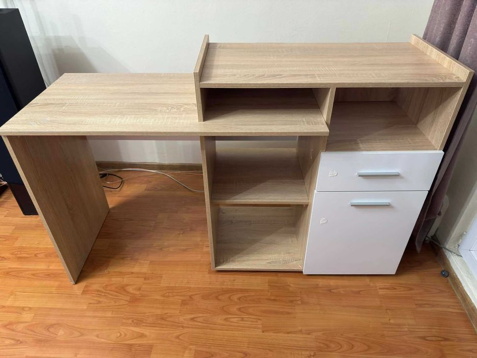 Бюро Бял Гланц Дъб Сонома