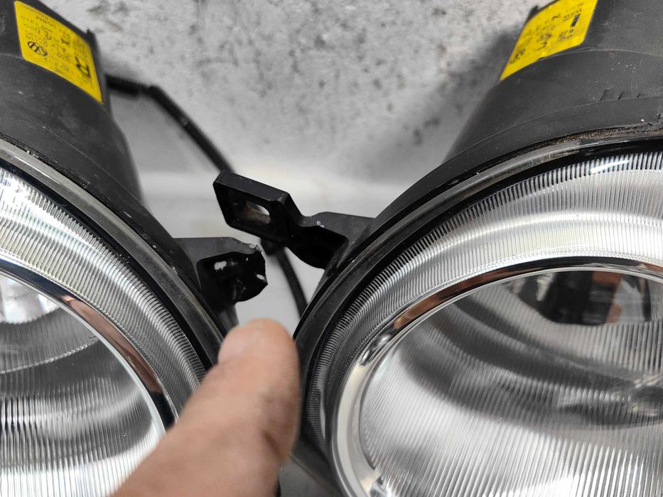 Оригинални фарове Vw Polo